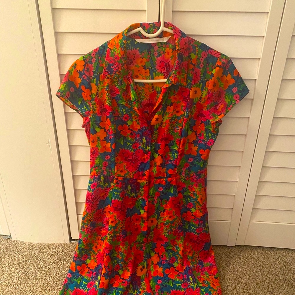ZARA Silky colorful  Flower Dress.